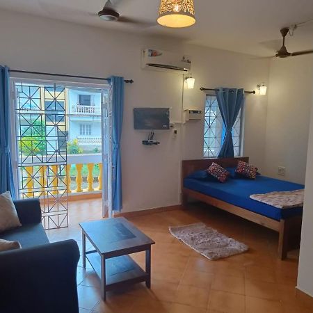 Contemporary Studio Apartment In Calangute, Goa Exterior photo